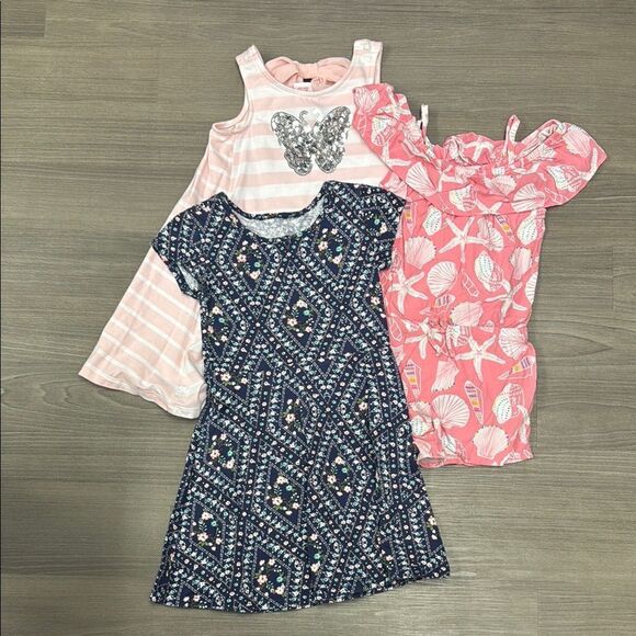 Bundle of 3 Girls Dresses - Picture 1 of 13